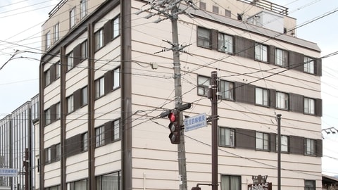 Primary image