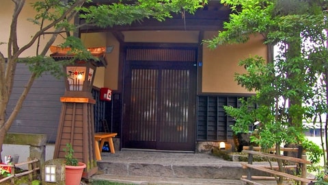 Primary image