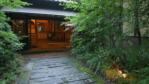 Primary image