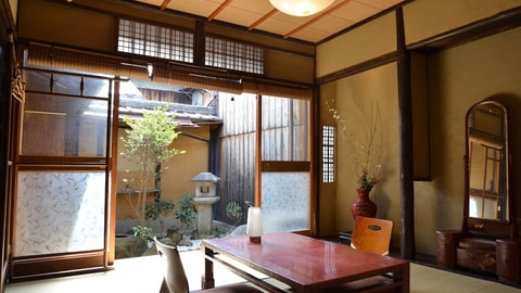 Primary image