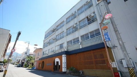Primary image
