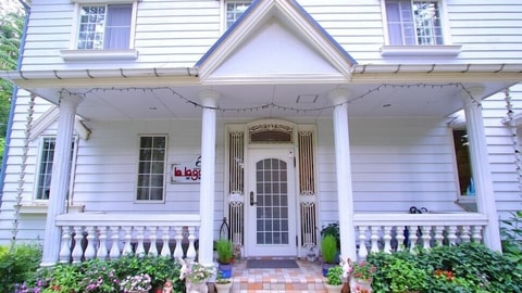 Primary image