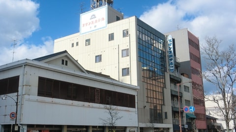 Primary image