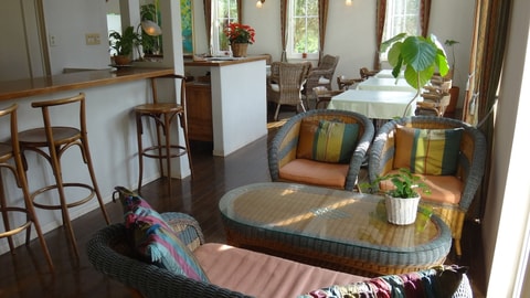 Lobby sitting area