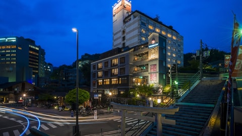 Primary image
