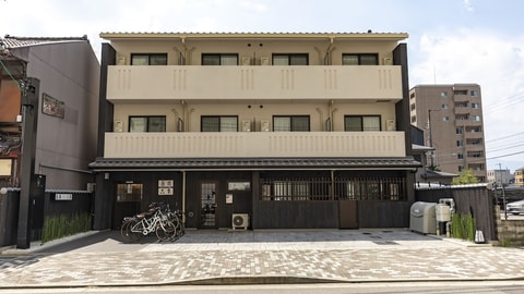 Primary image