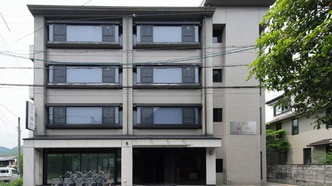 Primary image