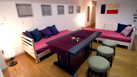 Primary image