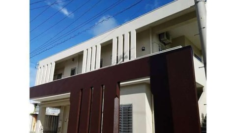 Primary image