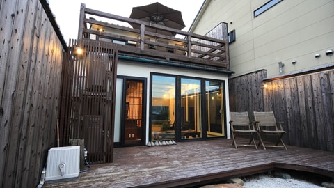 Primary image