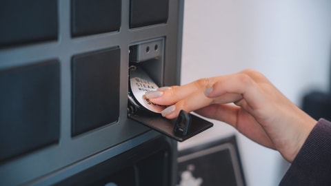 Check-in/check-out kiosk