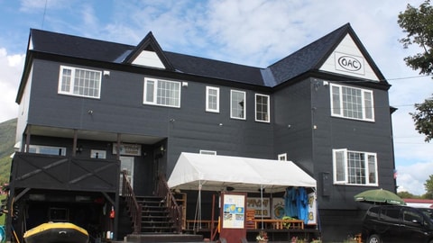 Primary image