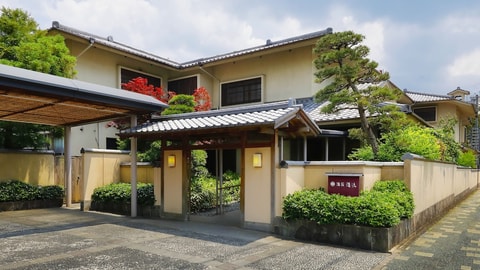 Primary image