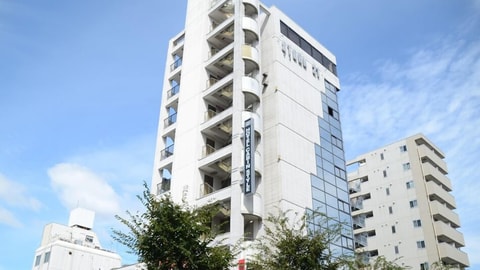 Primary image