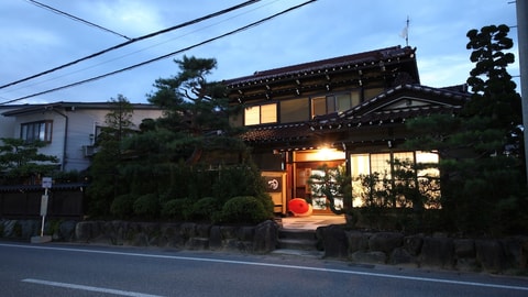 Primary image
