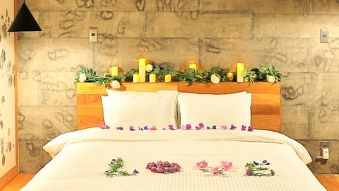 Room service - dining