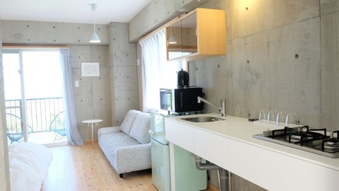 Private kitchenette