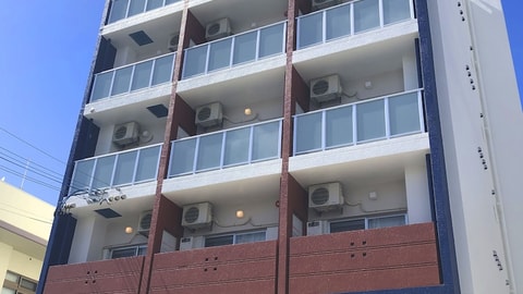 Primary image