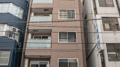 Primary image