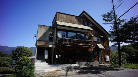 Primary image