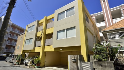 Primary image