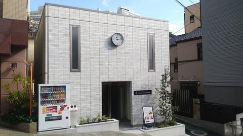 Primary image