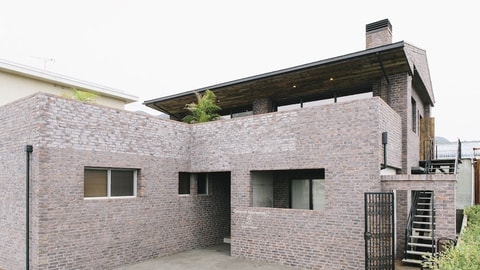 Primary image