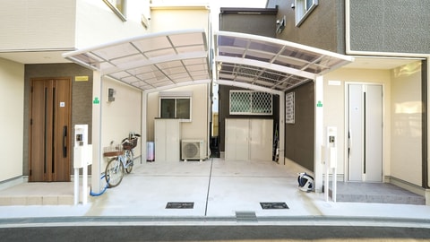 Primary image