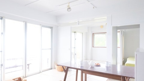Primary image