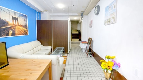Primary image