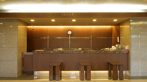 前台