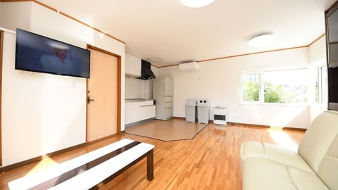 Primary image