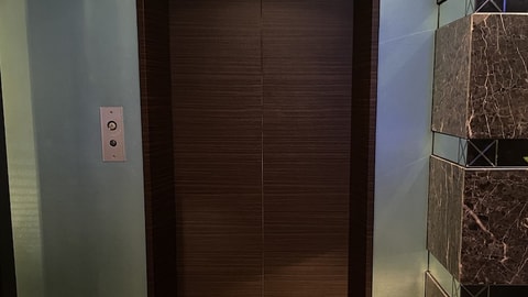 门厅
