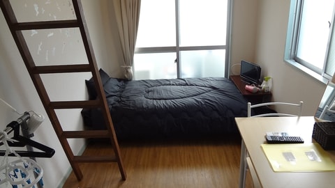 Primary image