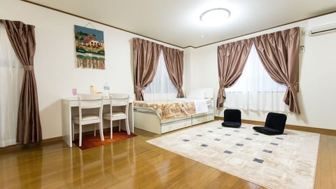 Primary image