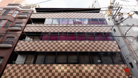 Primary image
