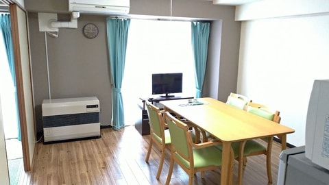 客房内用餐