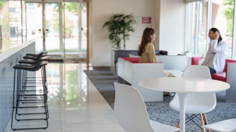 Lobby lounge