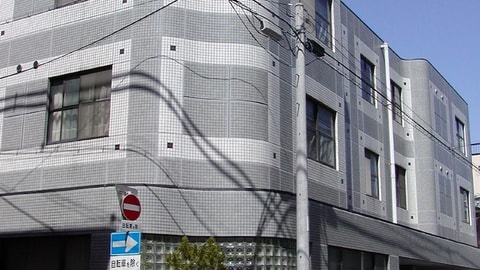 Primary image