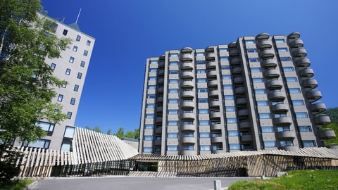 Primary image