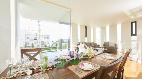 In-room dining