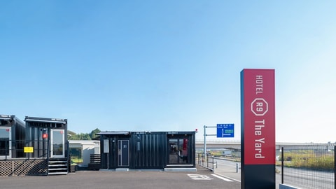 Primary image