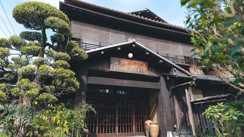 Primary image