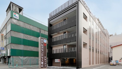 Primary image