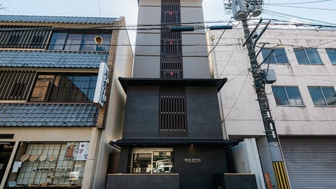 Primary image