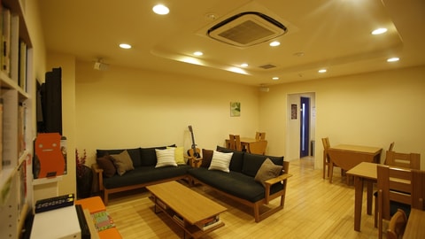 Primary image