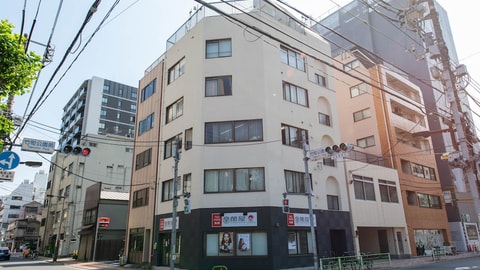 Primary image