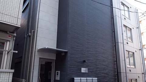Primary image