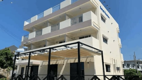 Primary image
