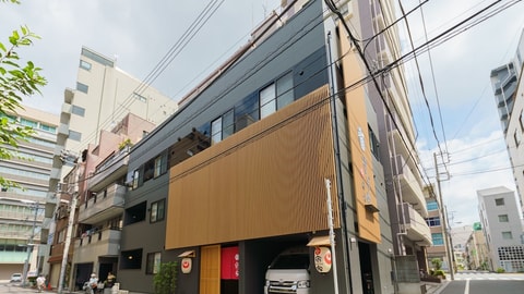 Primary image